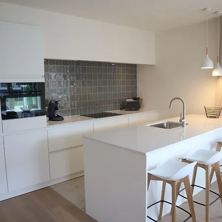 Apartman In With Sea View *